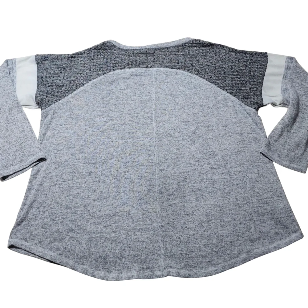 EST. 1946 Cato Fall Long Sleeve Top